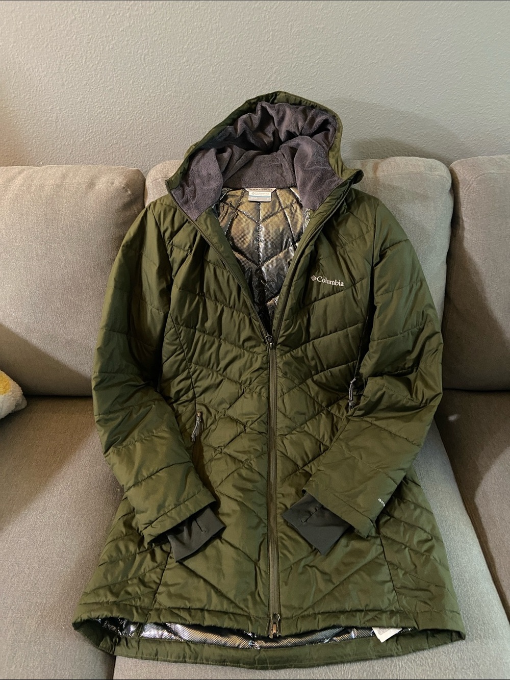 Columbia Olive Green Quilted Puff Jacket